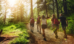 Spaziergang 🥾🥾  GUTWETTERPROGNOSE🚶👬👫 ab in die 🌞 sooft es geht 🌞 #eventliebe